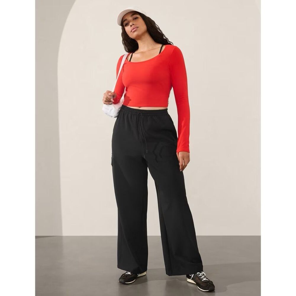 Athleta Promenade High Rise Cargo Pant Black XL NWT